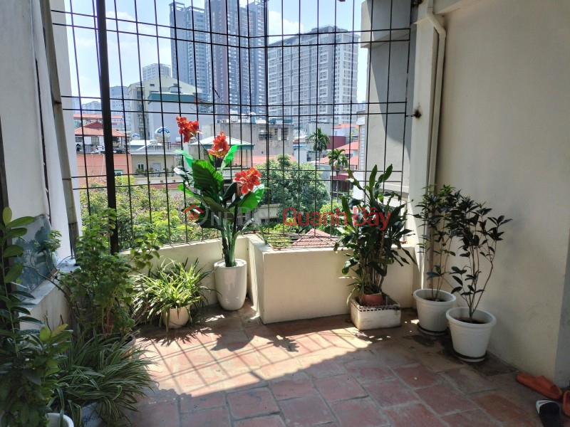 House for sale in Yen Lang, Dong Da, 35m, 4 floors, car-accessible alley, busy business, a little over 6 billion Sales Listings