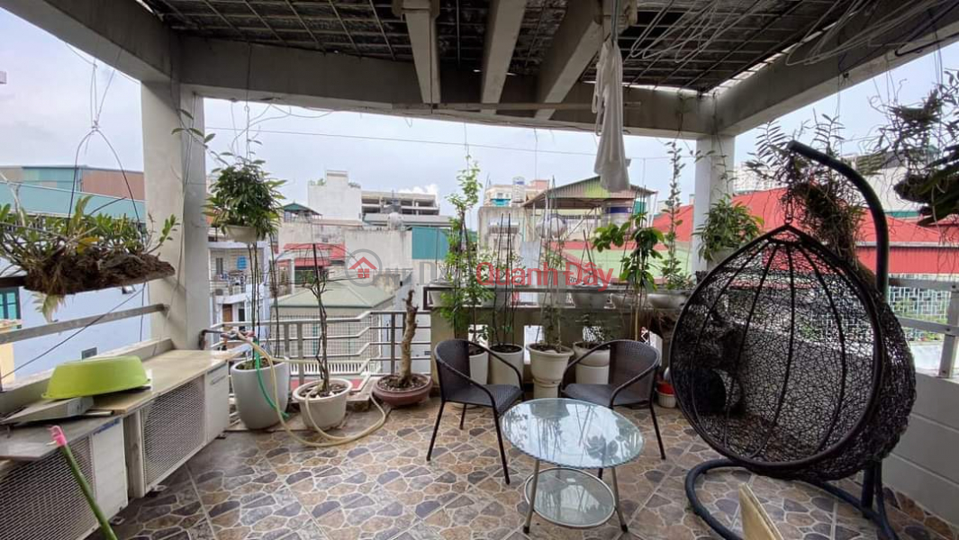cheap drop pants! The house near Hoang Ngan street, the house is 52m 5t, 7ty. Sales Listings
