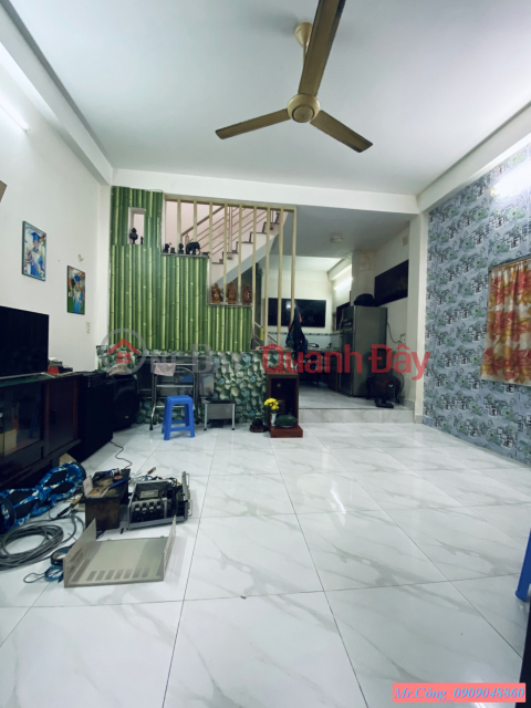 House for sale at the corner of HXH Hoa Hung District, 10-70m2 for only 7.5 billion. _0