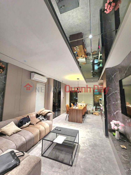 đ 12,9 tỷ, bán nhà Long Biên, 6 tầng thang máy, full nội thất, ngõ thông, ôtô vào nhà