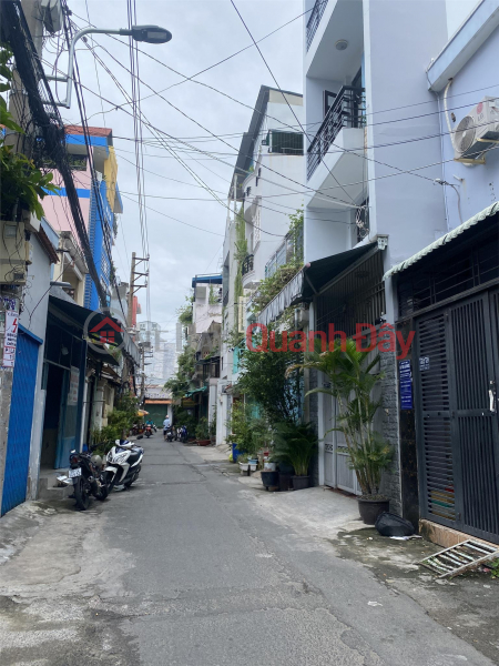 đ 8.28 Billion **House for sale on Nguyen Bac street, ward 2, Tan Binh, 4x15m, 4 floors; PVH market