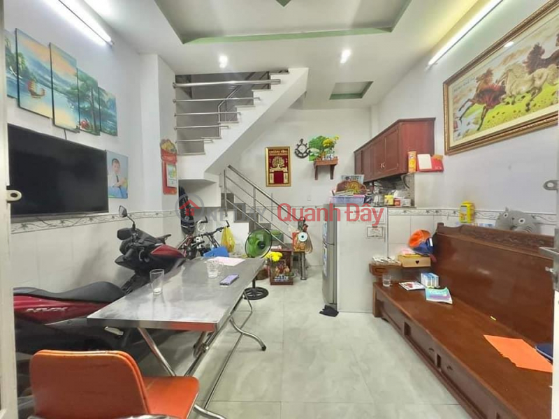 đ 5.5 Billion, House for sale in Hoa Hung, District 10, 2 floors, fully furnished, price 5.5 billion TL