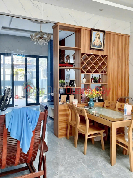 Property Search Vietnam | OneDay | Nhà ở Niêm yết bán Ngộp! Bán gấp nhà 9m x 16m, đường oto, sân oto gần Văn Hoa villa chỉ 4 tỷ