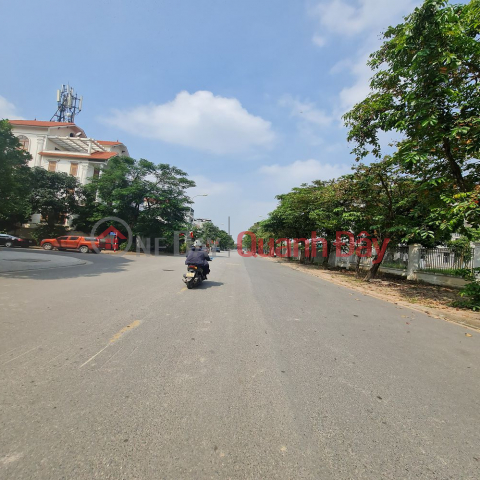 Bán đất Trâu Quỳ Gia Lâm 36m2 đường 22m kinh doanh đỉnh giá 7 tỷ x Lh 0989894845 _0