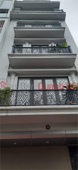 Hoang Quoc Viet house for sale, 7-seat car garage, 50m2, price only 10 billion, 0866585090 Sales Listings