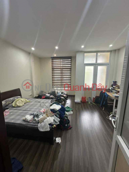 , Please Select | Residential, Sales Listings đ 22.6 Billion
