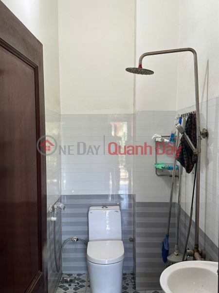 Bán Nhà mê 2 tầng còn mới Khê Định Tịnh Khê Quảng Ngãi, 192m2 đất, giá 1.59 tỷ tlcc, Việt Nam, Bán, đ 1,6 tỷ