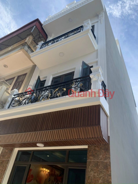 House in a convenient area, 300 m radius, full of amenities Sales Listings