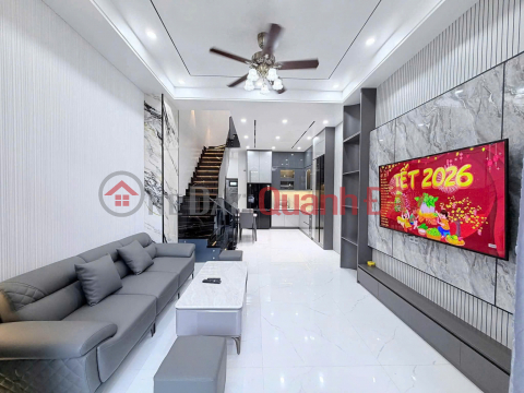 3-story house on Dang Huy Ta street, next to Hoang Thi Loan street _0