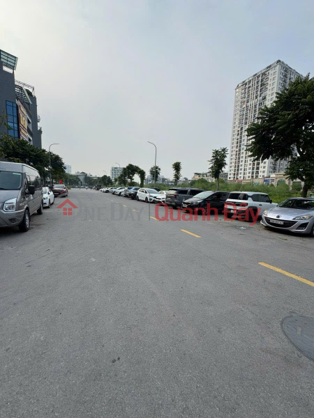 LAND FOR SALE 166M2 ON ROAD FRONT OF BO DE HONG TIEN LONG BIEN Sales Listings