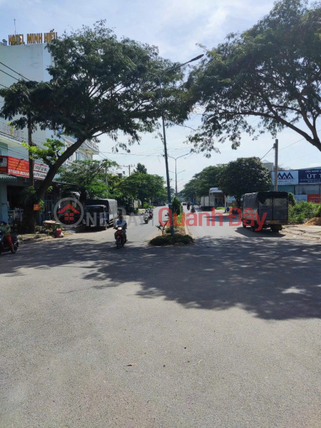 OWNER Sells Land at Vinh Phu 2 Residential Area, An Phu Ward, Thuan An City, Binh Duong Sales Listings