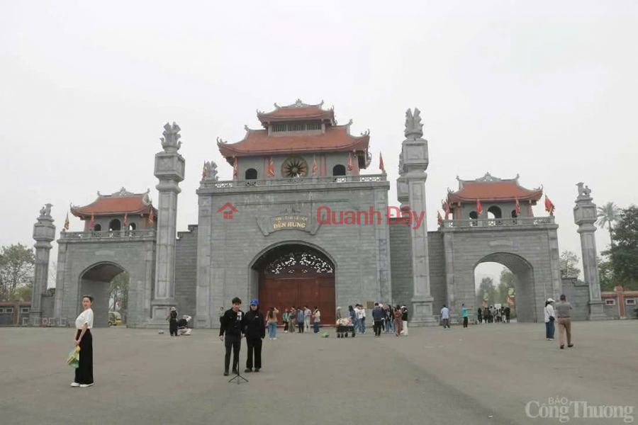 Gia đình tôi bán Đất nền 140m Mặt đường Việt Trì, sát Cổng chính Đền Hùng, KD - tăng giá cực nhanh Việt Nam, Bán đ 2,5 tỷ