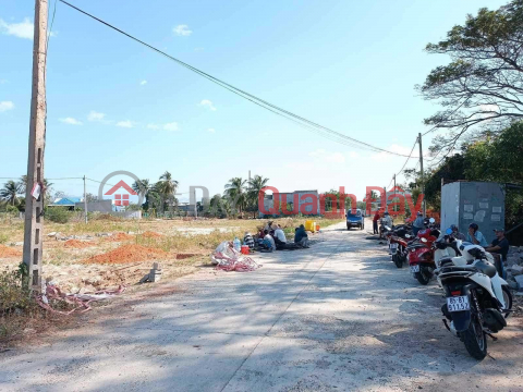 Lien Huong-Binh Thuan Coastal Land Shocking Price only 7xx Million/Full Residential plot _0