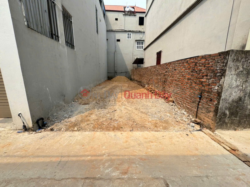 Land for sale in Group 3, Quang Minh, 50m2, 4m frontage, near industrial park, perfect amenities. Sales Listings