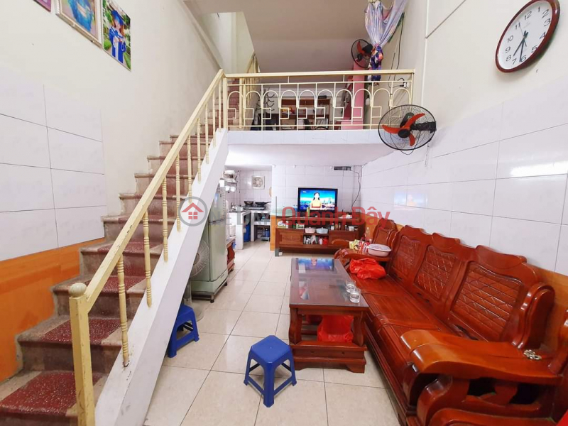 House for sale in Doi Can, Ba Dinh, DT23m x 3T (2PN),Price only 2.05 billion, beautiful square book by owner Sales Listings