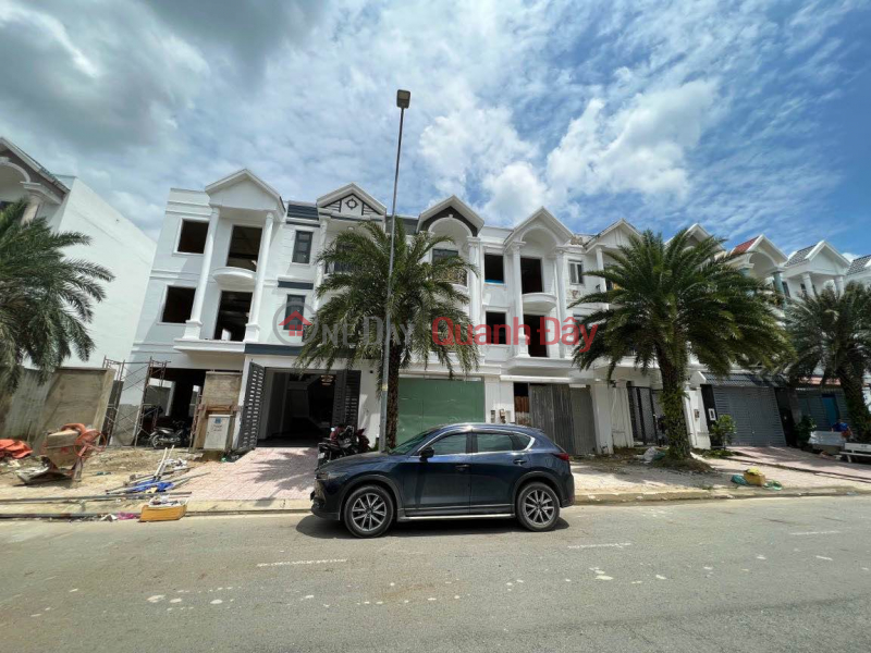 Townhouse Centana Dien Phuc Thanh Urban Area - Long Truong - District 9 Sales Listings