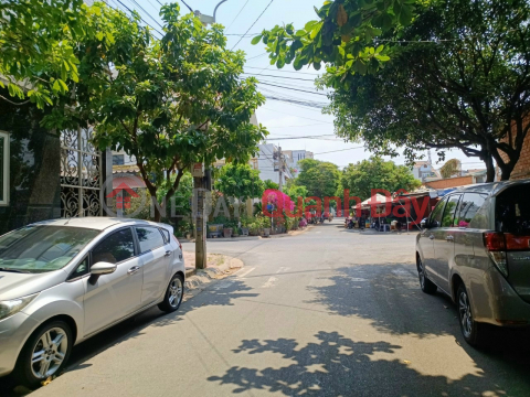Cheapest Vo Thi Sau D2D residential area, villa lot 8m x 18m only 8ty9 _0