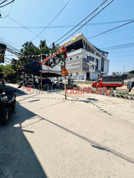 House for sale in Nam Du, Hoang Mai, 30.4m2, 5 floors, 3.39m frontage - Beautiful house - Fully furnished - Price 7.5 billion VND, Vietnam Sales đ 7.5 Billion