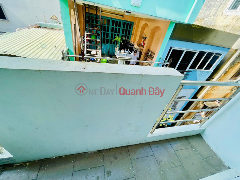 đ 6 triệu/ tháng, Chính chủ - Ưu đãi hè 2026 - Phòng có ban công ngay trung tâm Quận 1 - Tiện ích đầy đủ