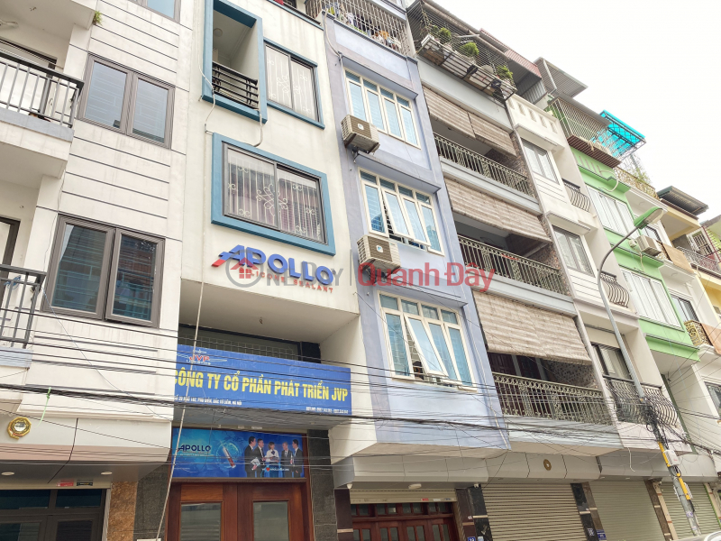 Urgent ! House for sale, lane 100 Hoang Quoc Viet, car avoid sidewalk, 61.2m2, 10.75 billion, clean legal Sales Listings