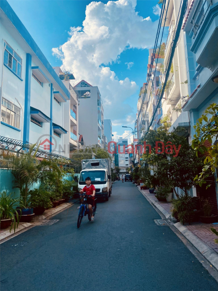 đ 8.48 Billion **House for sale on Lac Long Quan street, ward 8, Tan Binh, 5.7x15, ground floor house