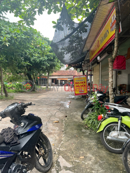 The owner offers to sell 86.8 m2 corner lot with 2 frontages at the center of Thuy Huong market, available for businesses to sell. | Vietnam | Sales, đ 3.5 Billion