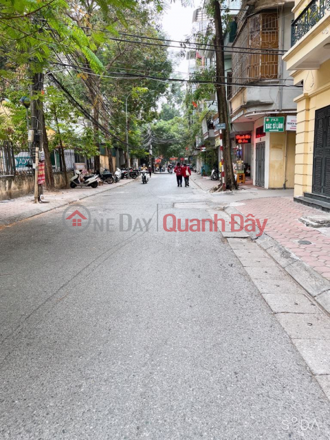 Ta Quang Buu townhouse, the busiest VIP area on the street, is rare for sale. _0