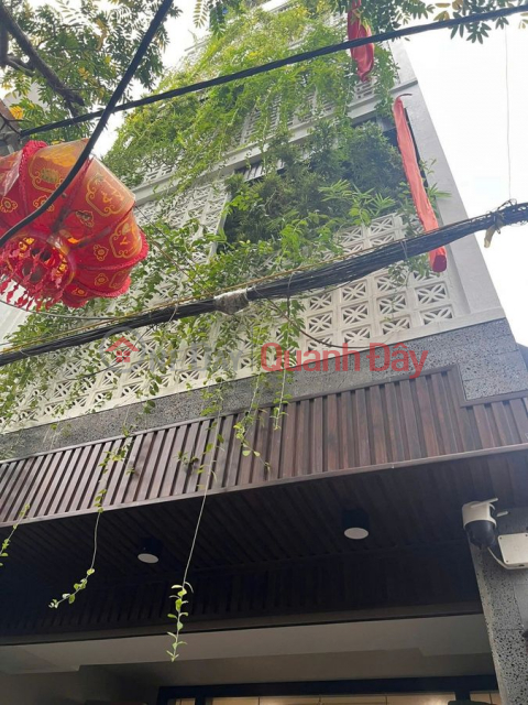 HOUSE FOR SALE ON A BUSINESS ALLEYWAY ACCESSIBLE BY CAR, Gia Quat Street, Long Bien District, 42m2 x 5 Floors, Price: 9.5 Billion VND. _0