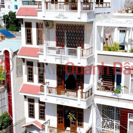 VINCOM's house in Le Thanh Ton alley 12 bedrooms 14 bathrooms _0