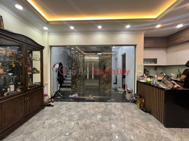 BEAUTIFUL HOUSE ON LAM DU STREET - NEAR CHUONG DUONG, FUTURE TRAN HUNG DAO - BEAUTIFUL LOCATION, RIVER VIEW, FRONT FACE Sales Listings