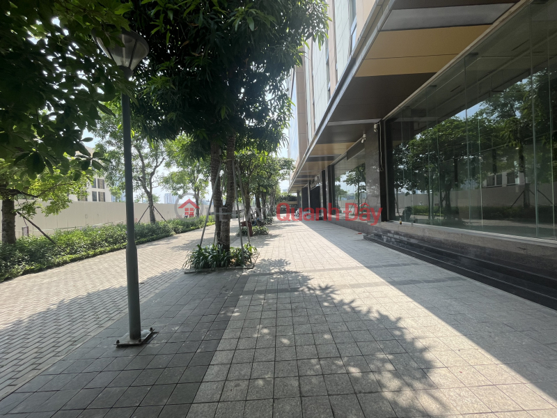 Property Search Vietnam | OneDay | Office / Commercial Property, Rental Listings, The investor leases a supermarket space 240m2 in Tay Ho urban area