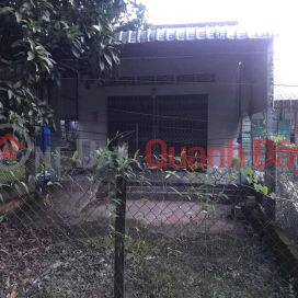 Owner needs to sell house and land in Hoa Long B hamlet, Kinh Cung town, Phung Hiep district, Hau Giang province. Owner needs to sell house and land in Hoa Long B hamlet, Kinh Cung town, Phung Hiep district, Hau Giang province. _0