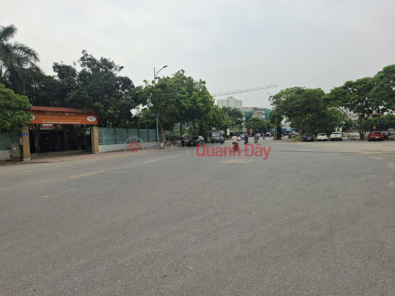 Property Search Vietnam | OneDay | Residential | Sales Listings BEAUTIFUL HOUSE IN THE CENTER OF THACH BAN - CO LINH, 68M² X 5 FLOORS, CAR PARKING AVAILABLE
