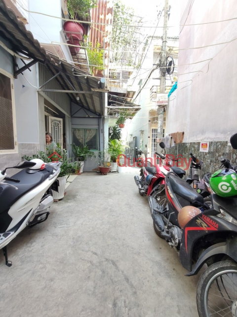 Right at Nguyen Trung Truc High School - Alley 4m - (5.5 x 8.5)m - 3 Bedrooms _0