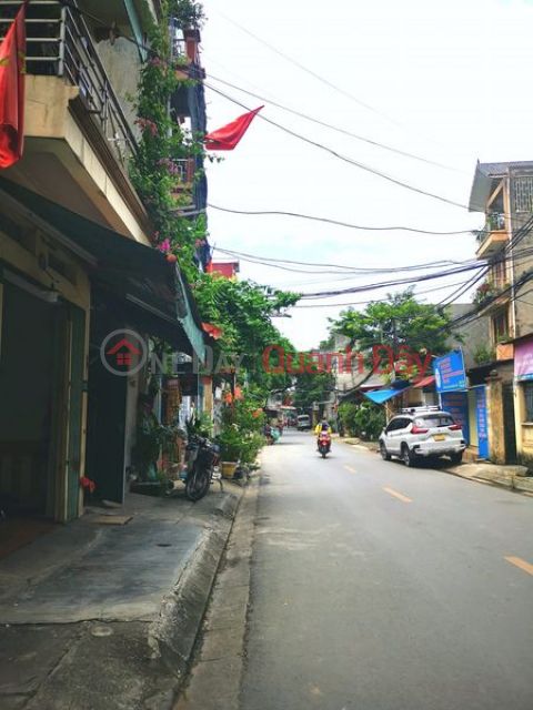 Land for sale in Thuy Linh 50m mt4m 15m for car only 2.4 billion _0