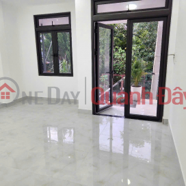 2-STOREY, 2-FACADE HOUSE FOR RENT IN AN BINH CAR ALLEY, WARD 3, DA LAT, PRICE 10 MILLION VND _0