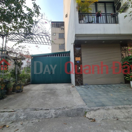 Resettlement area in Trau Quy, Gia Lam, Hanoi. 36m2, 22m road frontage, 7 billion VND (negotiable). Contact 0989894845 _0
