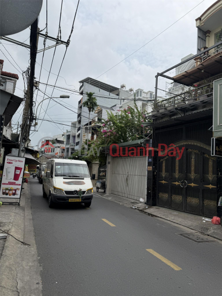 đ 13,5 tỷ | **Bán nhà mặt tiền đường Bàu Cát, phường 11 Tân Bình (4*18m) - khu VIP