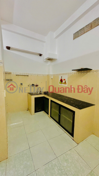 đ 7.2 Billion, Owner selling house on Nguyen Trai Street, Nguyen Cu Trinh Ward, District 1 - 57.36m2, alley width 6.95m, price 7.2 billion VND.