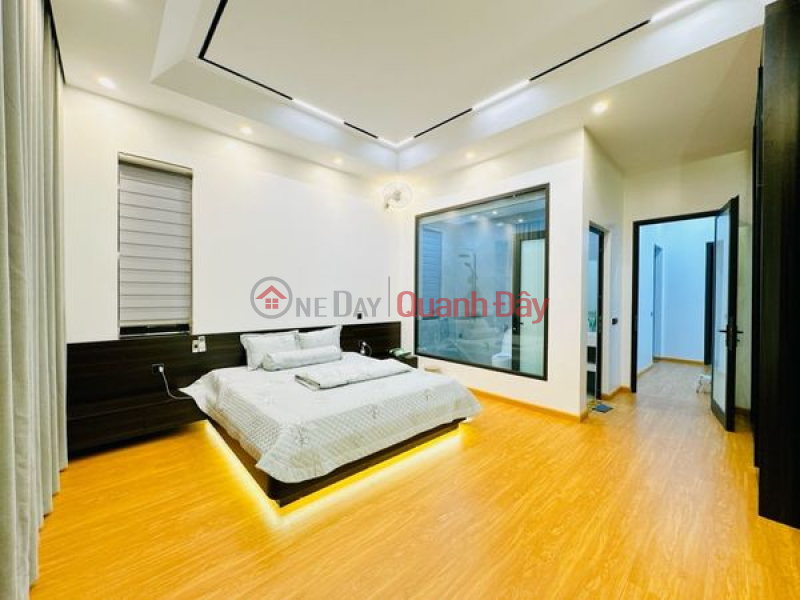 ₫ 8.8 Billion House for sale in Tam Trinh, Linh Nam 50m 5 bedrooms facing business market, car garage