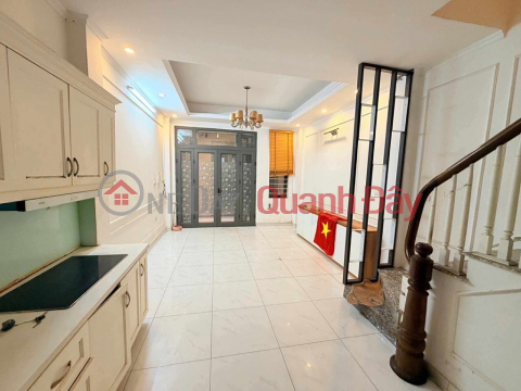 THUY KHUE, AREA 31M x 6 FLOORS, 8.4 BILLION, ALLEY THROUGH THREE-RIVER AVOIDANCE, 60M TO THE LAKE _0