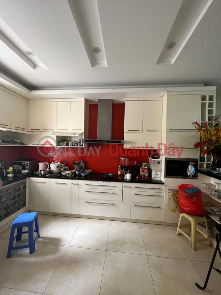 Property Search Vietnam | OneDay | Nhà ở Niêm yết bán Bán nhà Phố Huế, 85m2, 5 tầng, mặt tiền gần 4m, giá 22.8 tỷ, đẹp mới, thang máy, kinh doanh nhỏ