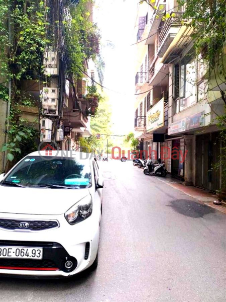 House for sale on Tran Quang Dieu Street, Dong Da District. 60m, 5-storey building, 6m frontage, slightly 14 billion. Commitment to Real Photos Sales Listings