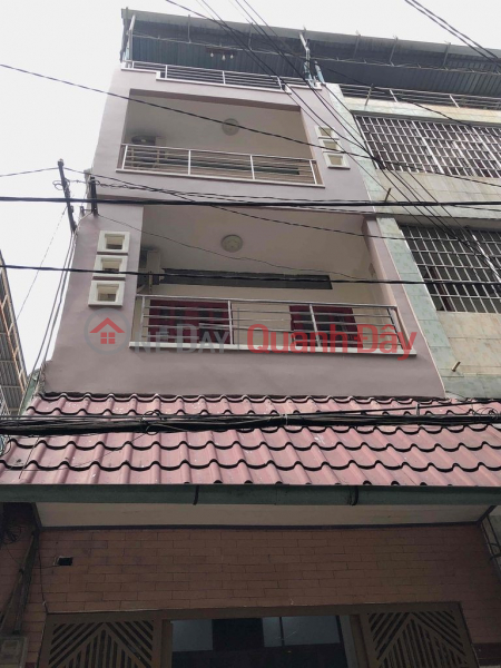 4-storey house on Nguyen Tieu La Alley, 4x11m, 4 bedrooms Rental Listings