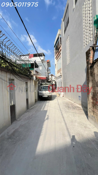 Four-story house for sale on alley 464, Cho Hang market, in the center of Le Chan ward, area 42.1m2, price 4.1 billion VND. Sales Listings