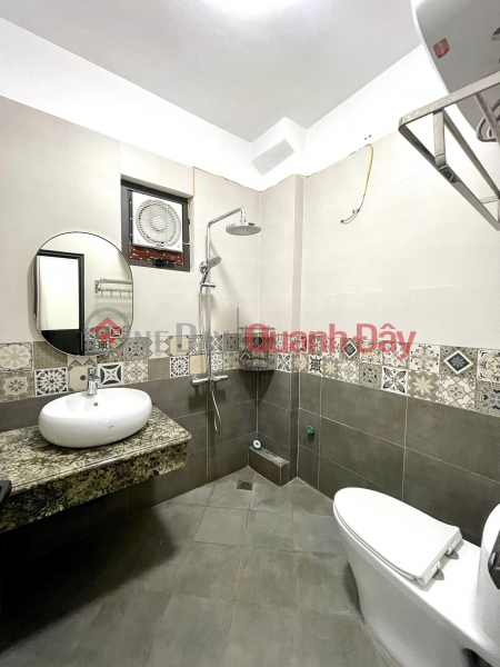 Property Search Vietnam | OneDay | Nhà ở, Niêm yết bán Bán nhà Yên Lạc, 32m2, 5 tầng, mặt tiền 5.7m, giá 8.2 tỷ, đẹp mới, ô tô con đỗ cửa