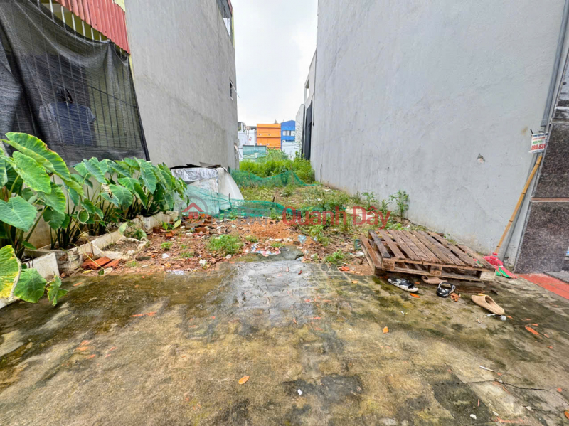 Bán 98m đất dịch vụ tổ 5, Quang Minh, Mê Linh. Gần KCN, mặt tiền kinh doanh đẹp Việt Nam Bán, đ 11 tỷ