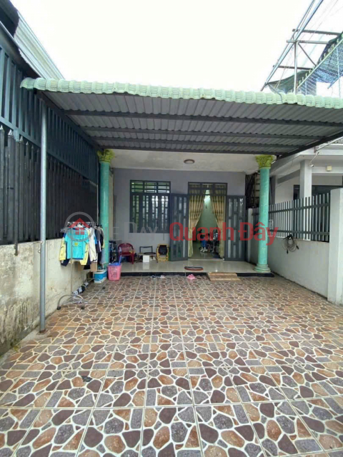 Bán nhà sổ riêng thổ cư 100m2, gần chợ Lý Văn Sâm chỉ 2tỷ350 _0