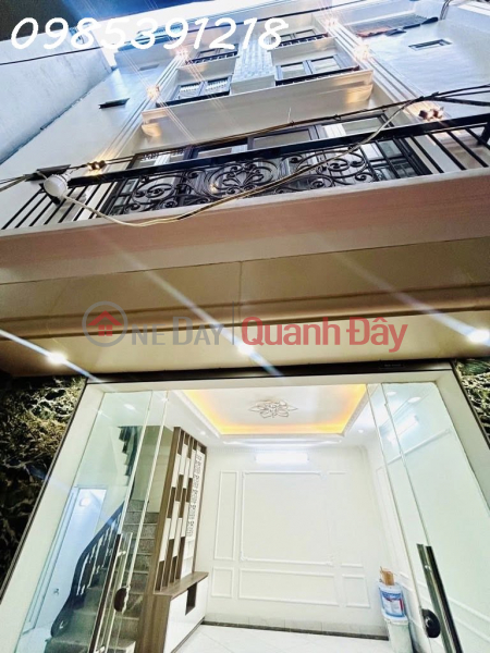 CARS CAN GO THROUGH THE GATE - NEXT TO DEN LU LAKE - 35m2 - 5 FLOORS - PRICE 7.75 BILLION (Strong Negotiation) - Sales Listings