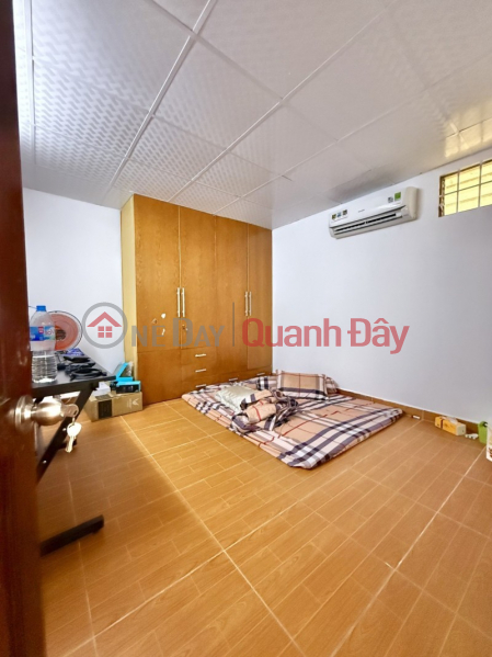 , Please Select Residential Sales Listings đ 5.55 Billion